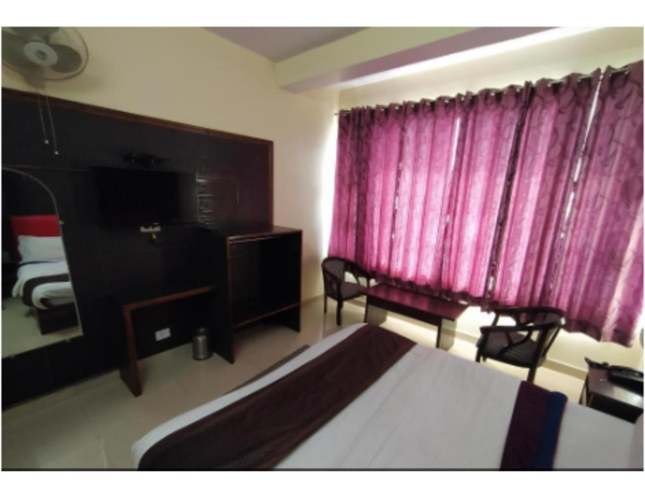 Hotel Super Mall Residency, Mussoorie Buitenkant foto