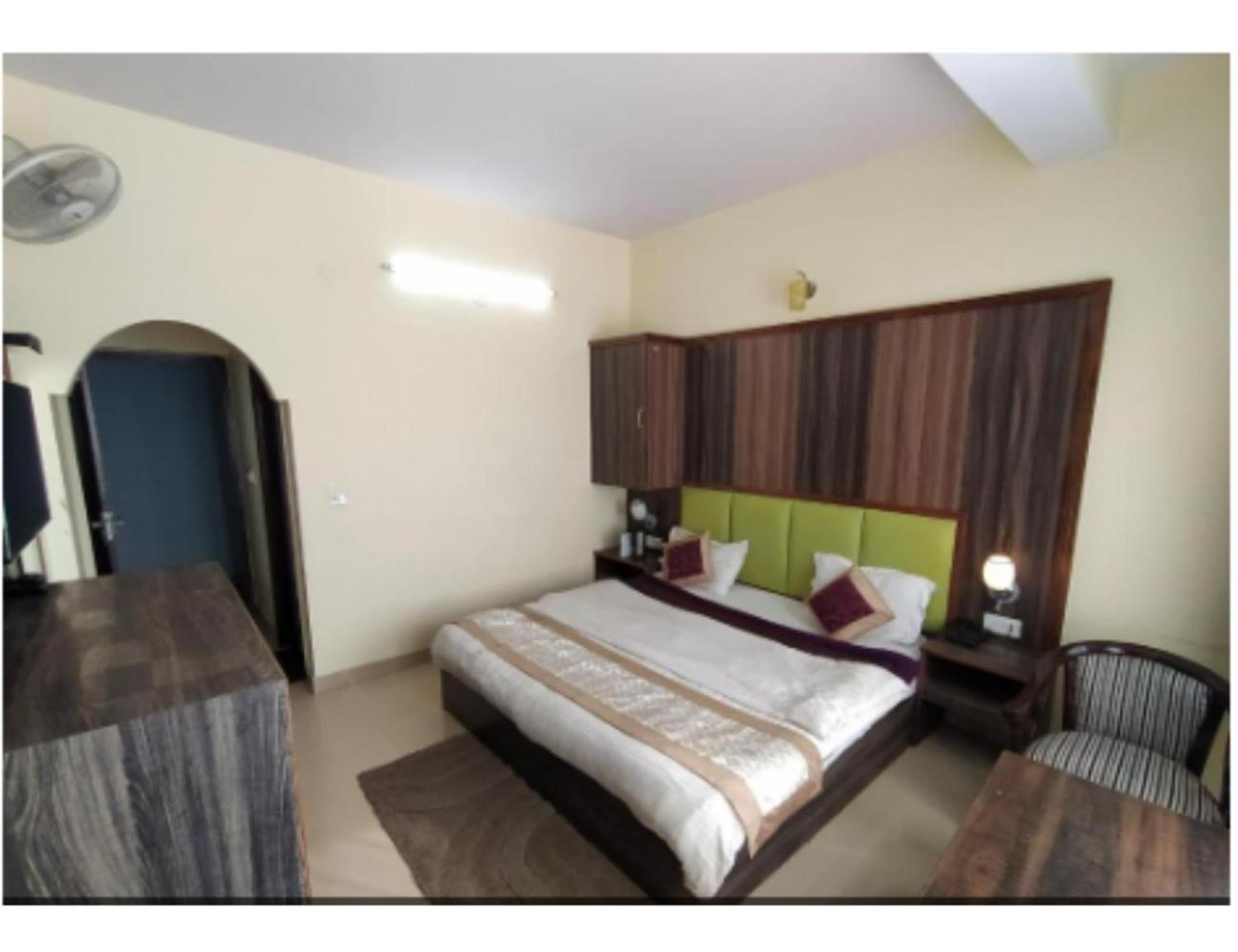 Hotel Super Mall Residency, Mussoorie Buitenkant foto